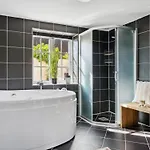 Murtuz - 900m From The Sea By Interhome *